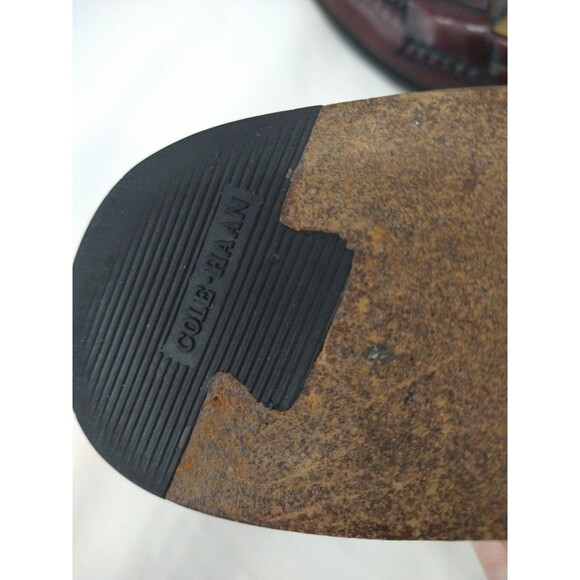 COLE HAAN Size 8 Pinch Tassel Leather Loafers C9 3507 in Deep Burgundy - Picture 10 of 14